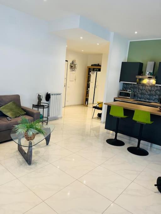 Orizzonte 5 Terre, Viale Italia 221 - Partenza Battelli 5 Terre 斯培西亚 外观 照片